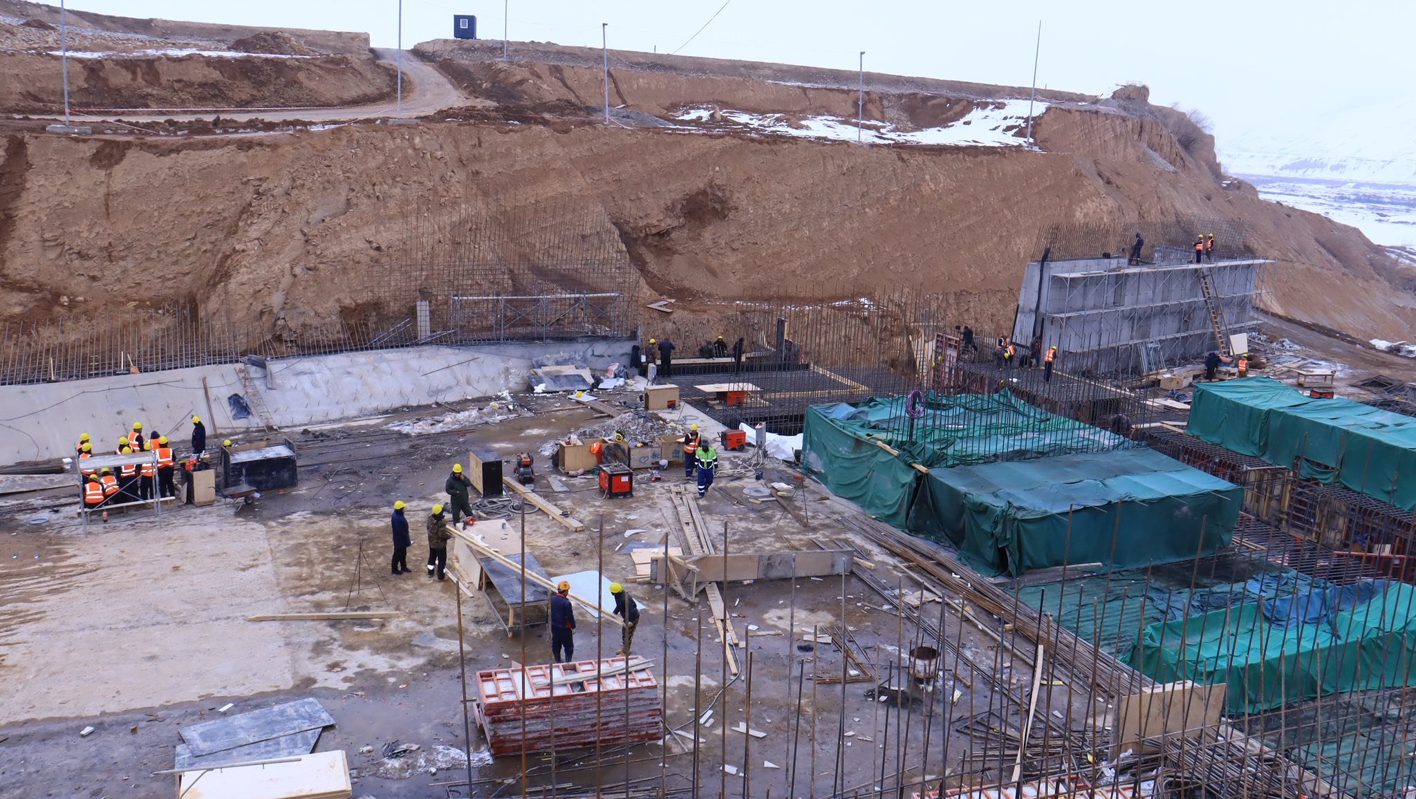 645718824_909676178324025_4381732715849367571_n