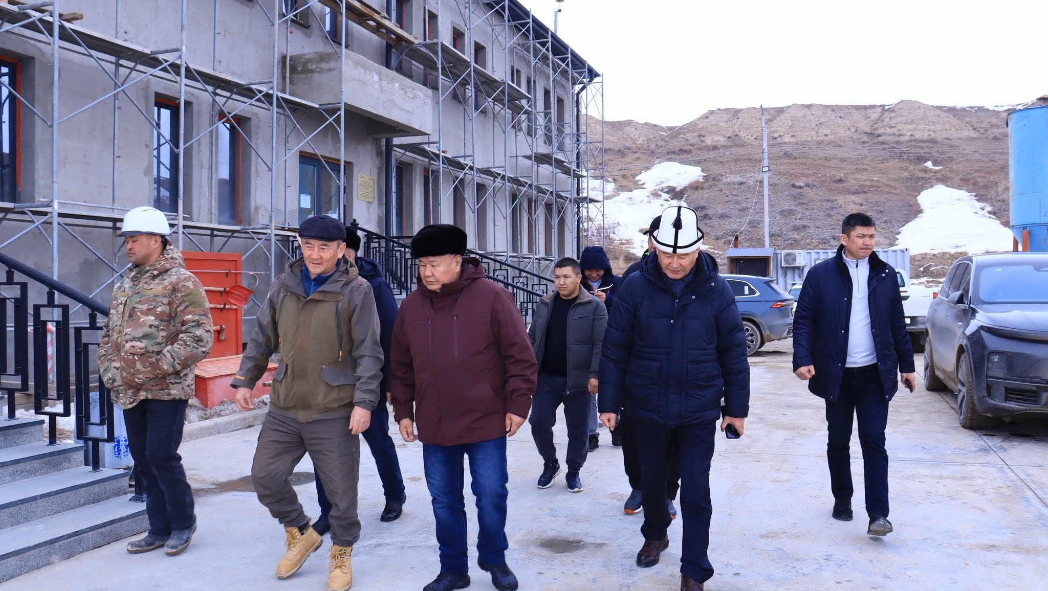 645779753_909676111657365_5396107103184234360_n